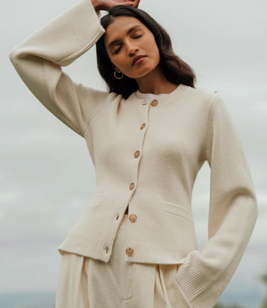 BY NOVAE | Écharpe en Cardigan NINA élégante et confortable